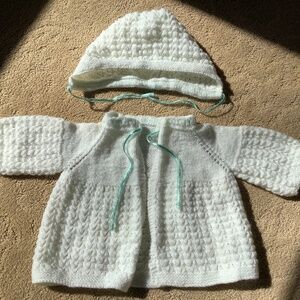 Hand knit sweater & bonnet approximately 3 mos